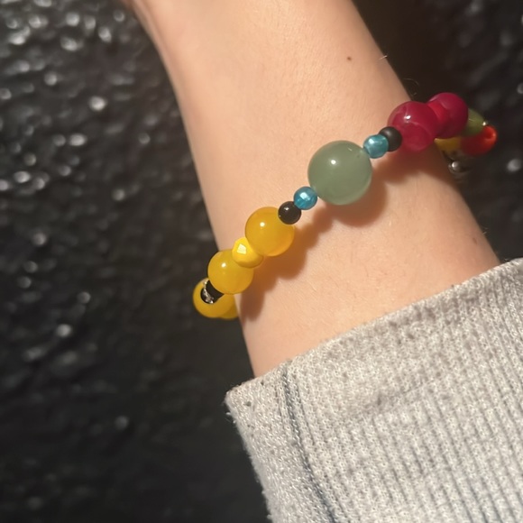 420 inspired bracelet, elastic, medium wrist size (not for children) - Picture 2 of 2